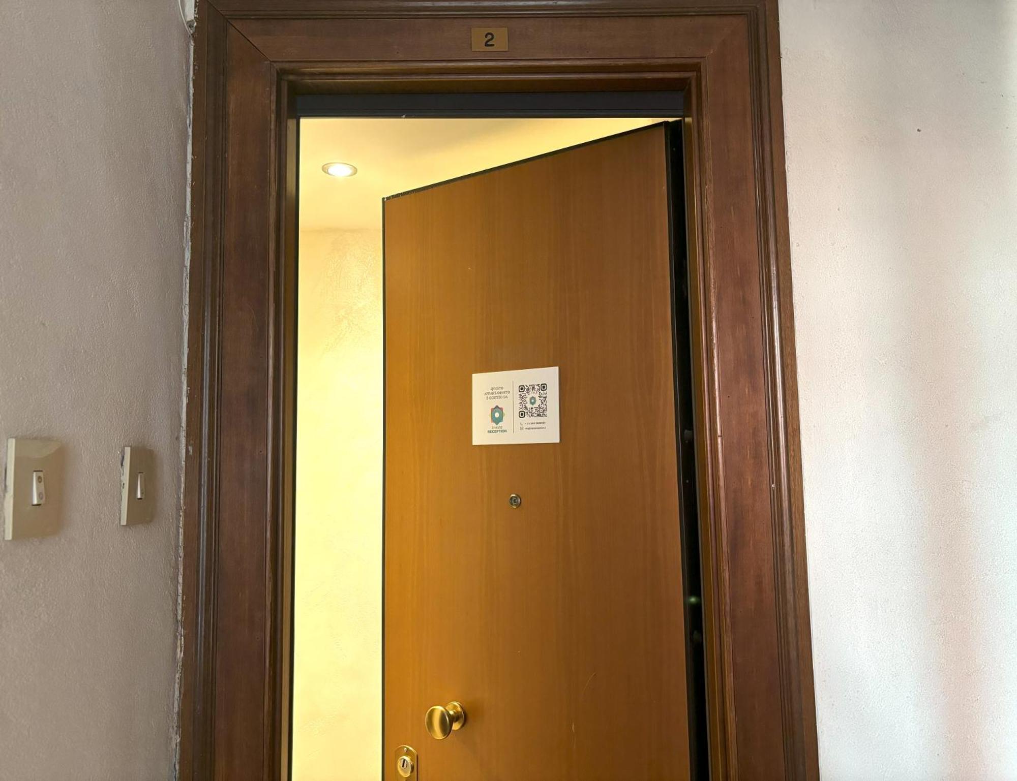 Apartamento Red Velvet Trieste Exterior foto